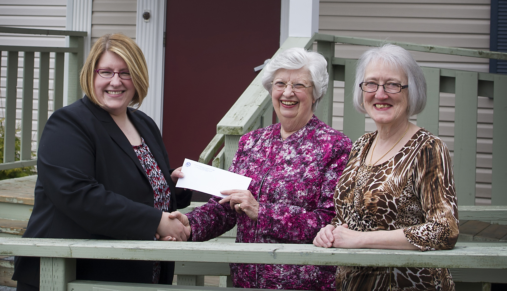 CFUW recently donated $20,000 – the most it has presented to Memorial. From left are Jennifer O’Neill, associate director, Alumni Affairs and Development, who accepted the cheque; Hazel Pritchett Harris, CFUW president; and Sharon Kieley, CFUW treasurer.